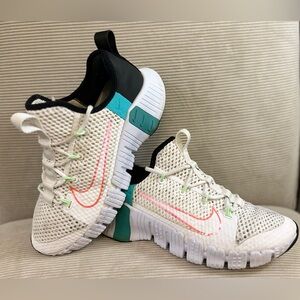 Men’s Nike Free Metcon 3 'Flash Crimson Aqua CJ0861-120 size 8.5